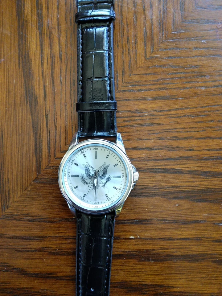 Watch - Image 2 of 4