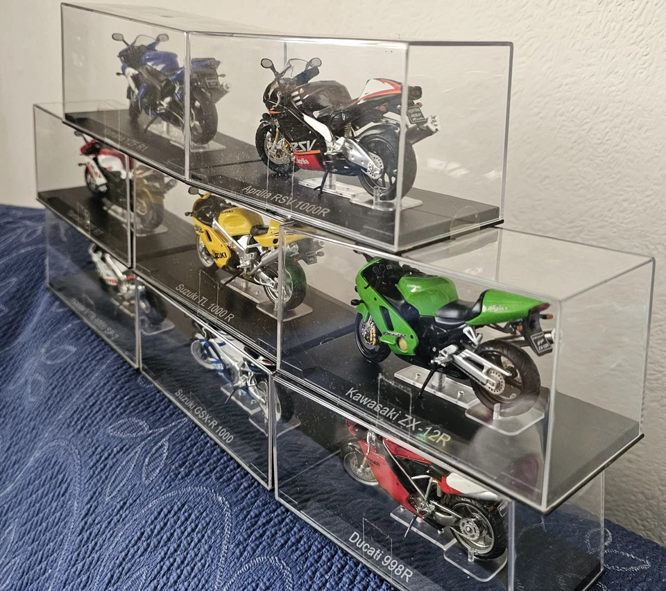 Modellismo Moto 1/24 in Teca n. 8 Pezzi - Immagine 4 di 4