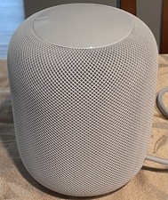 Apple HomePod 1st Generation White Smart Speaker A1639