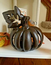 Cast Iron Pumpkin Tea Light Candle Holder Autumn Fall Halloween Décor Primative