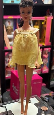 Vintage brunette ponytail Barbie #4