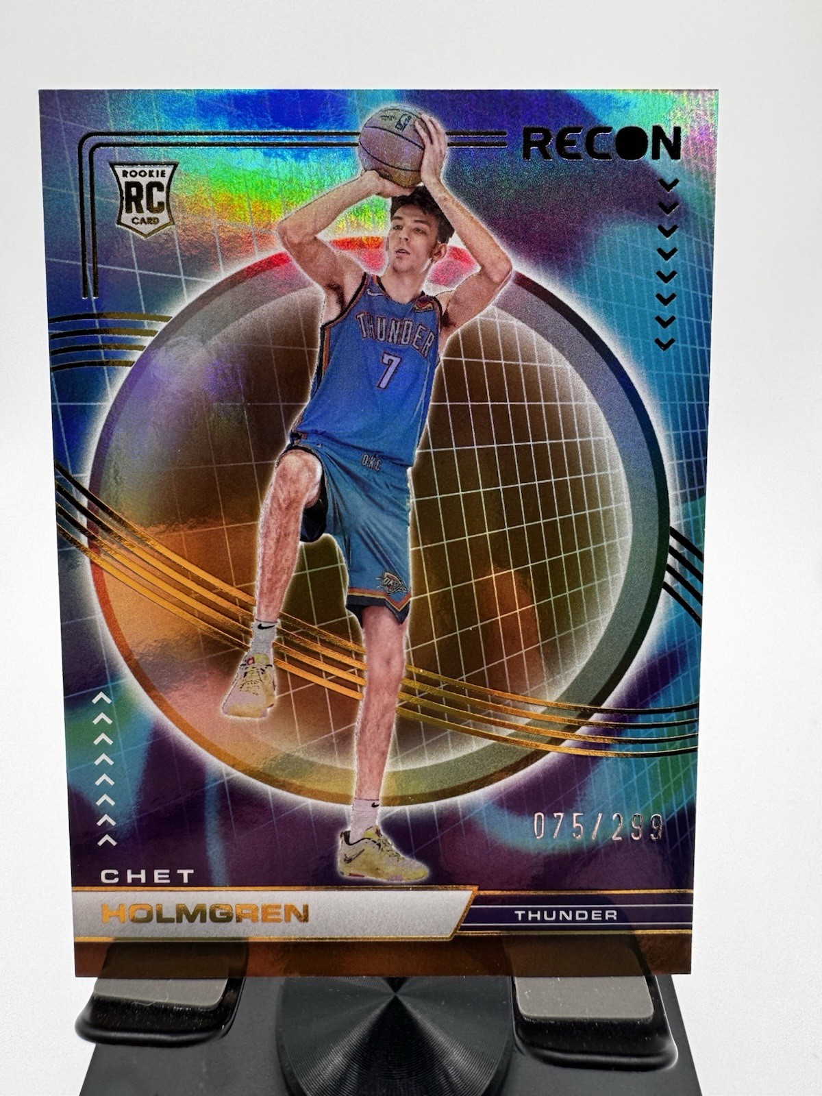 2022-23 Panini Recon - Rookies Chet Holmgren #227 Holo Bronze /299 (RC)