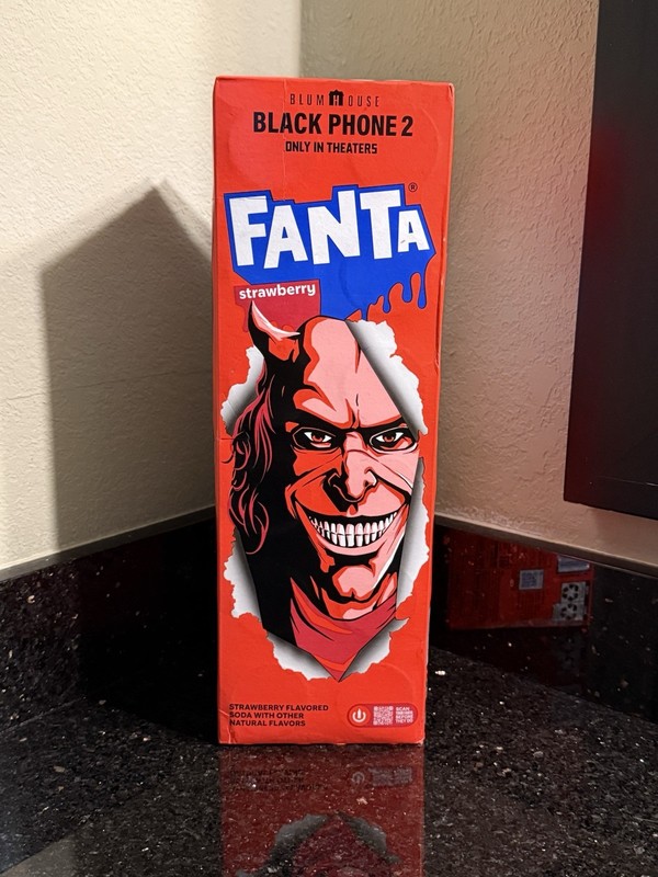Fanta Black Phone 2 Halloween (LIMITED EDITION) Strawberry 12 Pk Brand New