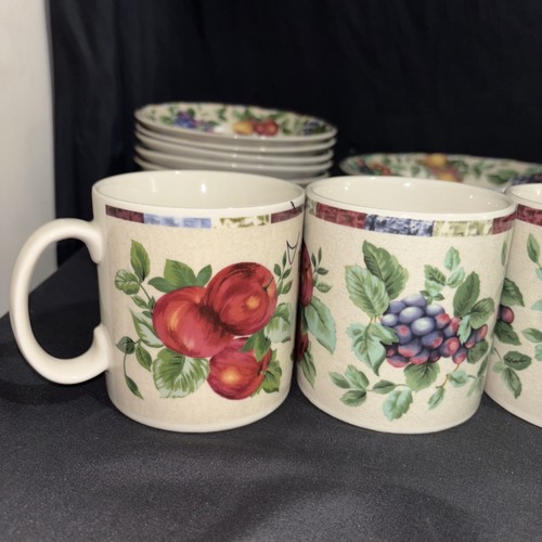 Vintage Sakura Sonoma Fruit Dinnerware Set-5 Mugs,8 Plates,6 Bowls,1 Large Bowl - Picture 4 of 24