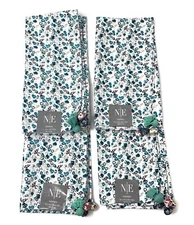 Noble Excellence Cloth Napkins Blue Floral Cotton Dinner Lunch 20x20 Set of 4