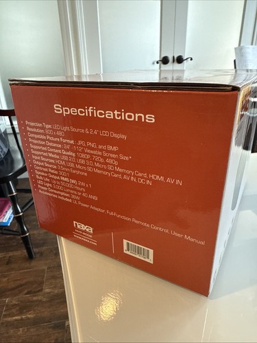 NEW IN BOX Naxa Portable LCD Mini Projector for Camping or Travel in RV NVP-2002 - Picture 3 of 8