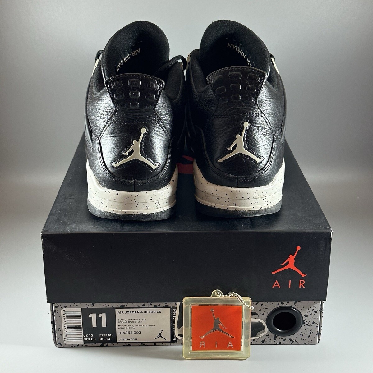 Size 11 - Jordan 4 Retro LS oreo 2015 Grey Black Leather  display picture 1