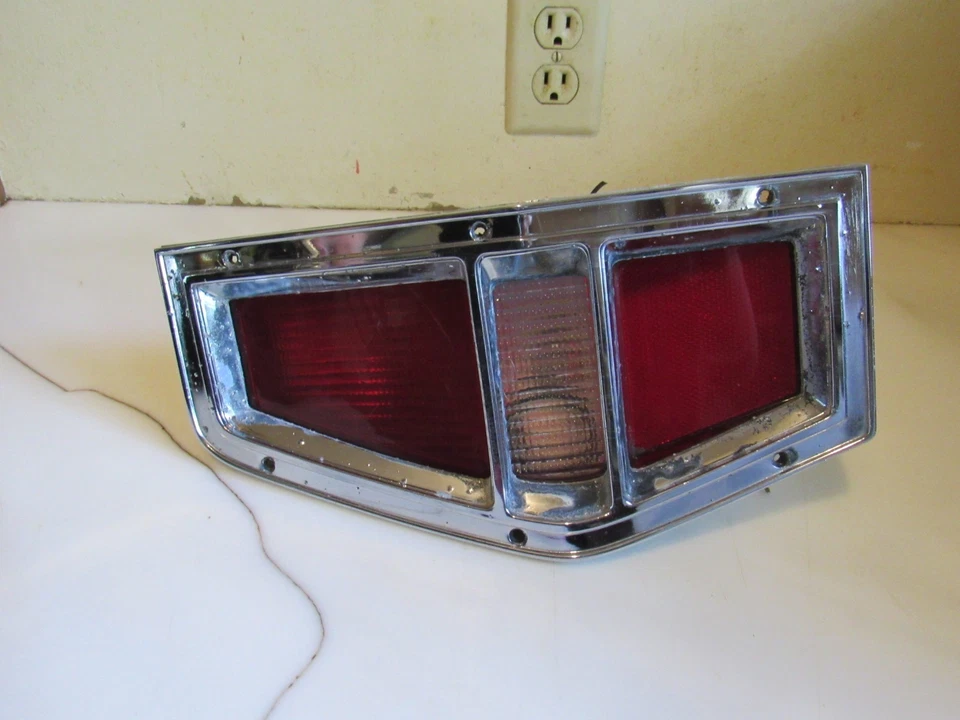Par de luces traseras originales Ford Pinto 1972-1980 vintage para camioneta Foto 3 de 4