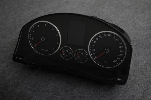 Original VW Tiguan 5N Tacho Kombiinstrument 5N0920870C Benzin instrument cluster