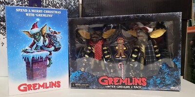 NECA Gremlins Exclusive Figure Ultimate Santa Stripe & Winter Gremlins Lot