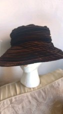 Eric Javits Vintage Womens Gorg Hat Brown Velvet Back Bow 1 Size Label Wide Brim