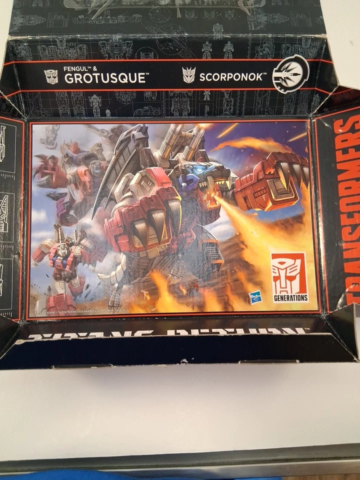 Hasbro Transformers Titans Return GROTUSQUE & SCORPONOK Used - Image 3 of 4