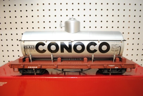 LGB 40806 C&S Conoco 5 Four-Axle Tank Car *G-Scale* - Picture 6 of 8