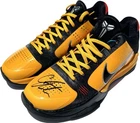 CAITLIN CLARK #22 SIGNED NIKE KOBE 5 PROTRO BRUCE LEE IOWA BASKETBALL SHOES PSA