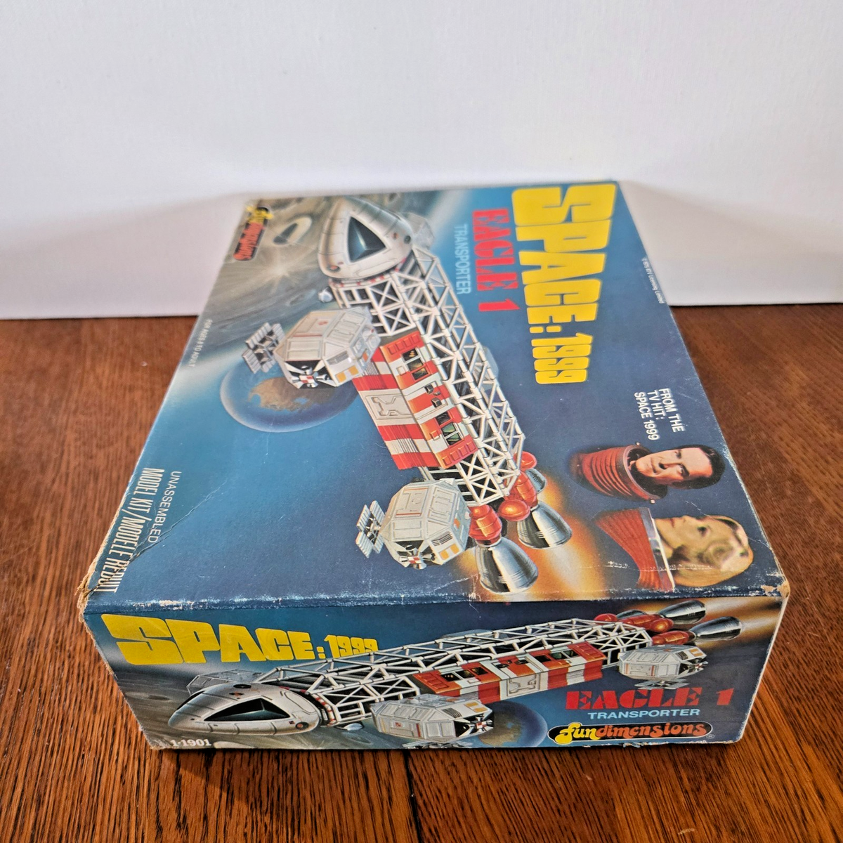 Space: 1999 Eagle 1 Transporter Model Fundimensions w/Shoulder