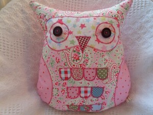 vintage owl pillow pattern