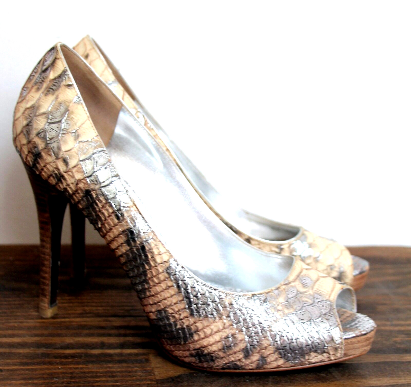 MARCIANO SILVER PYTHON SNAKE GENUINE LEATHER PEEP… - image 2