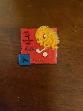 SYDNEY 2000 OLYMPIC GAMES PIN. HOCKEY. MASCOT. IN ORIGINAL CARD