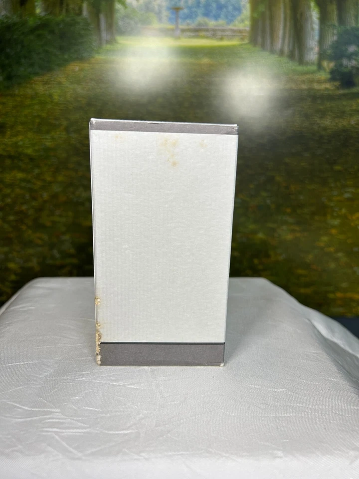 LANCOME SAGAMORE POUR HOMME 50 毫升淡香水喷雾 (50% 已回收) — 第 4/4 张图片