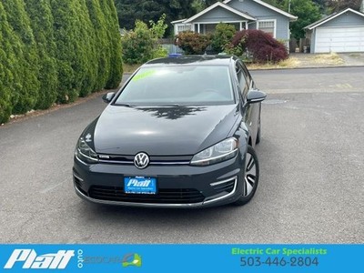 2019 Volkswagen e-Golf SE Hatchback Sedan 4D