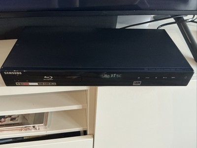 Samsung BD-P1590 Blu-Ray Player Black NO REMOTE Tested
