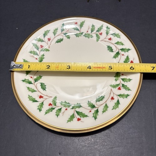 Lenox Dimension Collection Holly Berry Holiday Bread Butter Plate - 6 5/8” - Picture 4 of 4