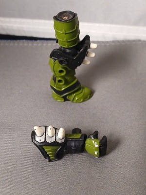 Mega Bloks Mag Warriors Drachnid 2005 Magnetic Figure Parts Only 