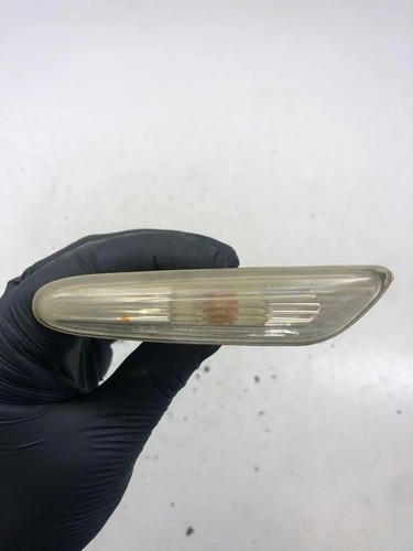 BMW 5 Touring E61 Kotflügelblinker vorne rechts 3.00 Diesel 2009 33819104