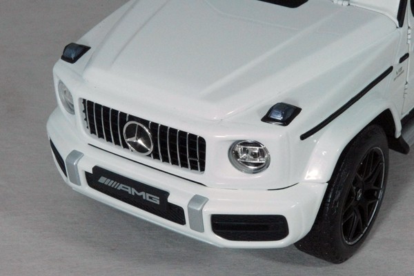 1/18 MERCEDES AMG G63/2018 WHITE BENZ MINICHAMPS 849789 | eBay