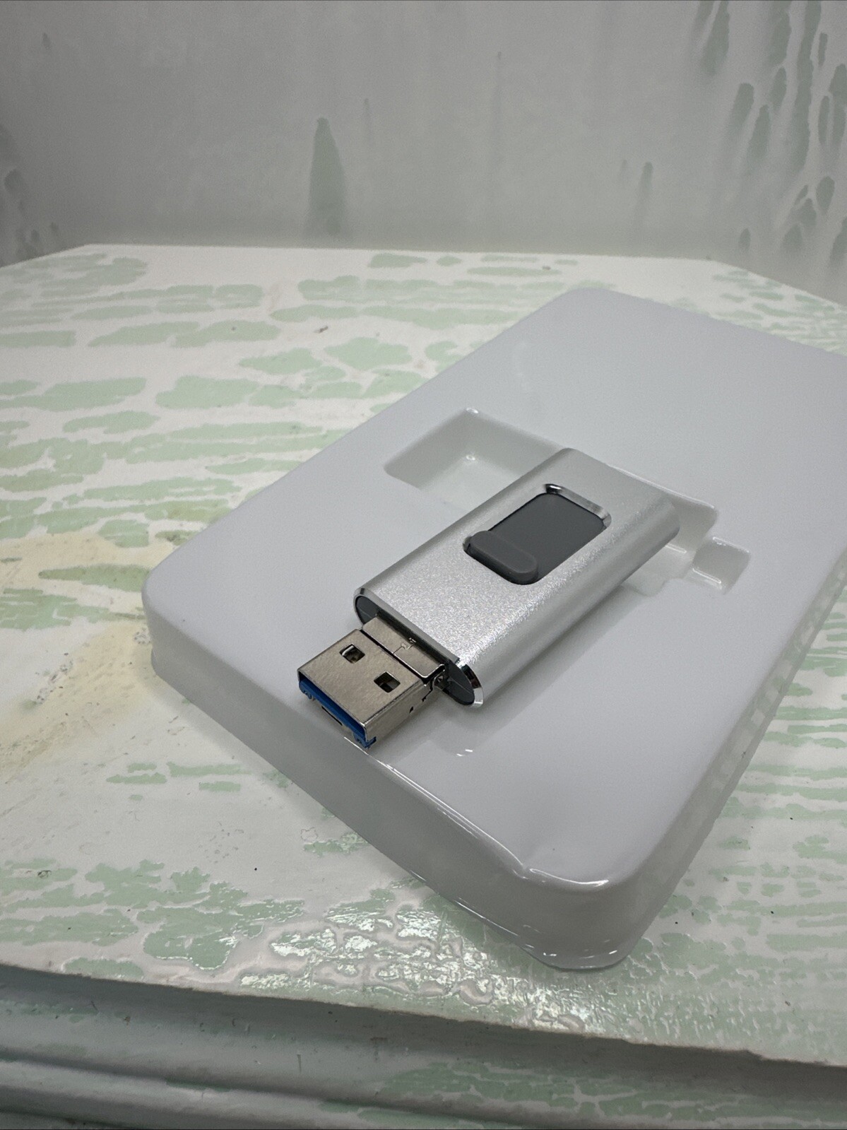 64GB USB 3.0 Flash Drive Dual Storage for iOS and PC-image