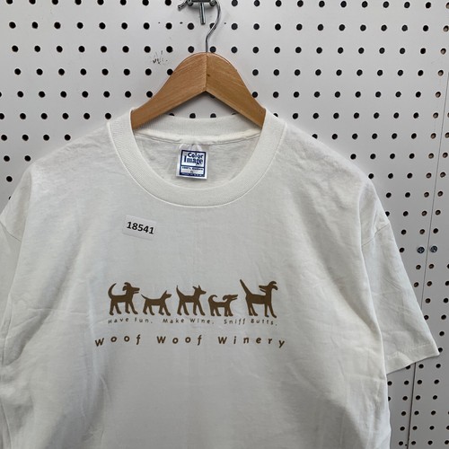 Vintage 90s Single Stitch Dog Shirt White Adult XL WOOF WINERY Short Sleeve - Picture 8 of 16