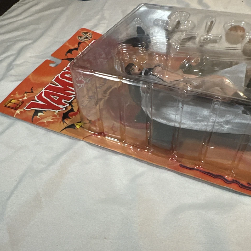 Boneco de ação Vampirella vintage Clayburn Moore Harris Comics #CM0012 NOVO NA CAIXA Y2K (38I) - Imagem 3 de 4