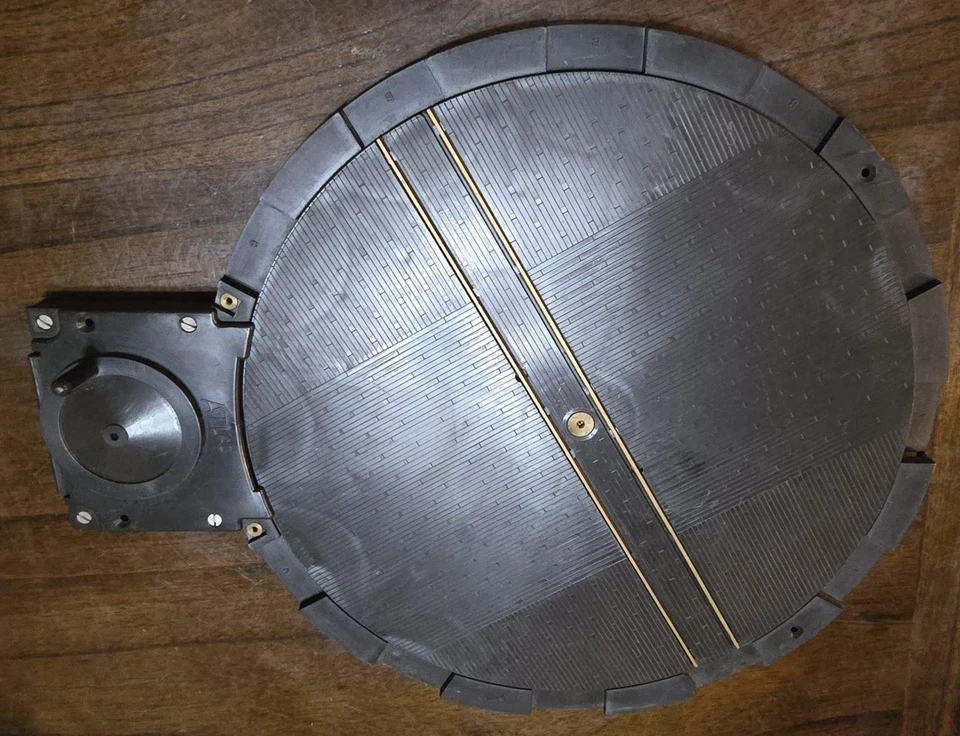 12" Vintage 1960's 9" Manual Turntable Assembled HO Scale Atlas 302 Train RR - Image 3 of 4