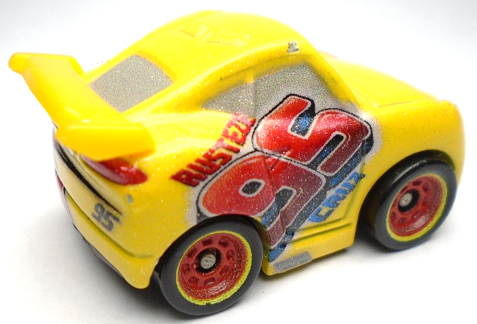2018 DISNEY PIXAR CARS MINI RACERS CRUZ RAMIREZ #95 YELLOW DIECAST