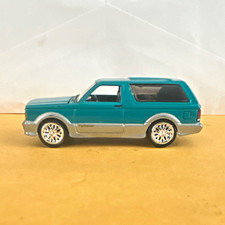 Johnny Lightning 1:64 1993 GMC Typhoon Green/...