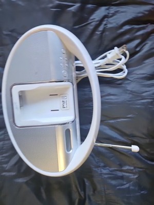 iLive iPod Docking Charging Station Boombox AM/FM Stereo Radio