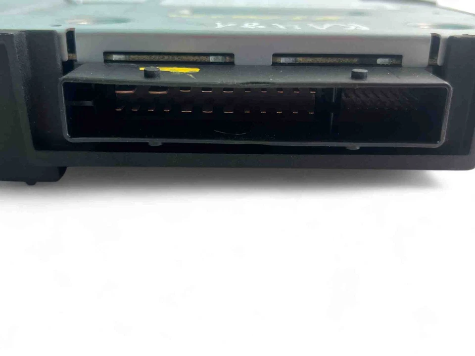 SKODA OCTAVIA III 5E3 Sound Amplifier 8V0035223 2014 30336426 - Immagine 3 di 4