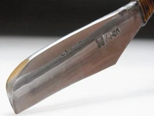 Medium Blade! Shave Ready! HENKOTSU J*apanese Straight Razor #B-469