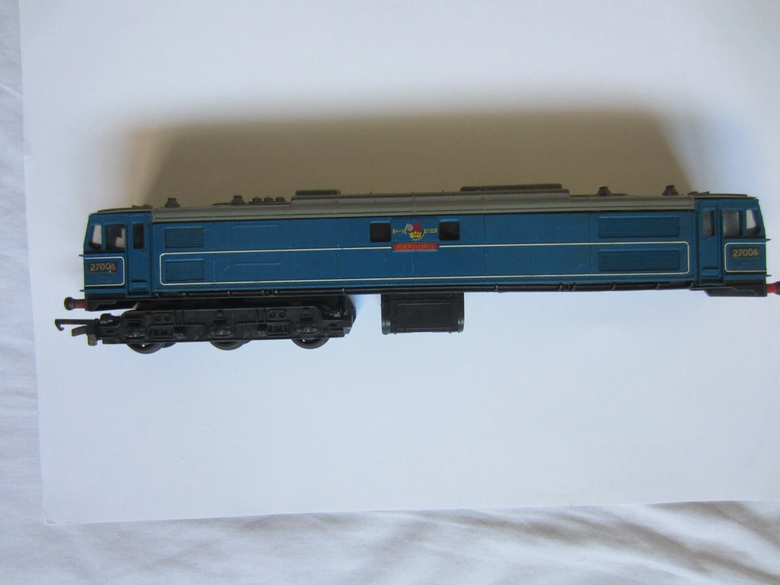 Picture 2 of 6