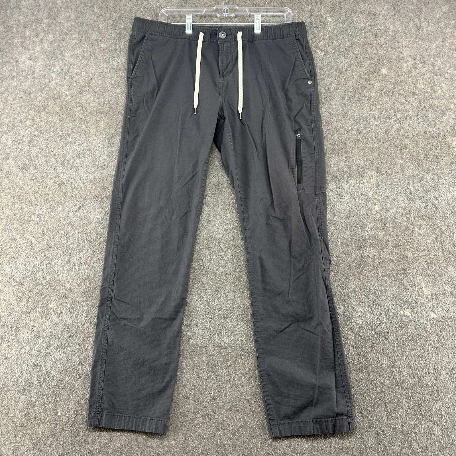 vuori jogger ripstop drawstring cargo pocket climber logo pants