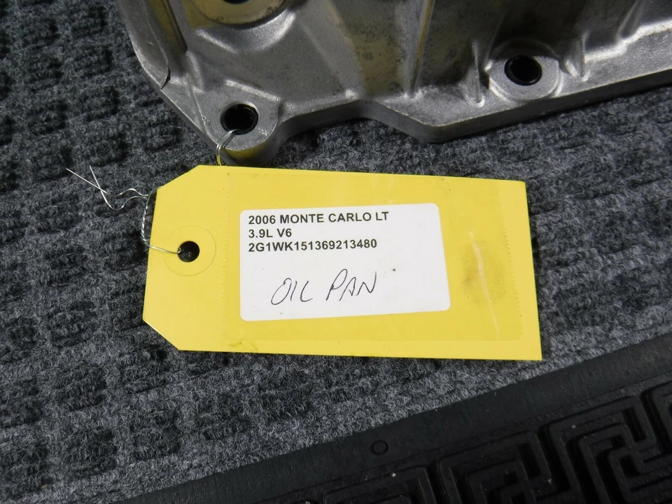 Pontiac G6 Chevy Monte Carlo 2006-07 cárter de aceite del motor 3,5 L/3,9 L   Foto 2 de 4