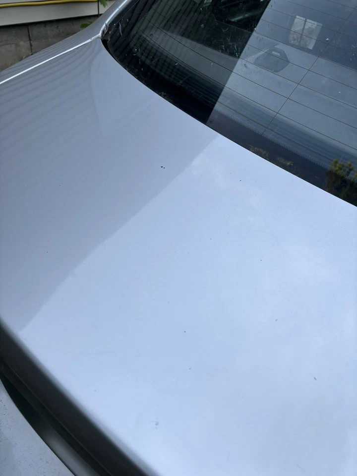 BMW E90 M3 LCI 2009-2011 tapa maletero 328i 335i 335d 328 335 Titan plateado 4 puertas Foto 4 de 4