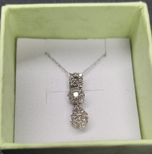 10k GOLD GENUINE .50Ct DIAMOND DROP CLUSTER PENDANT WITH 18" NECKLACE - Picture 2 of 3