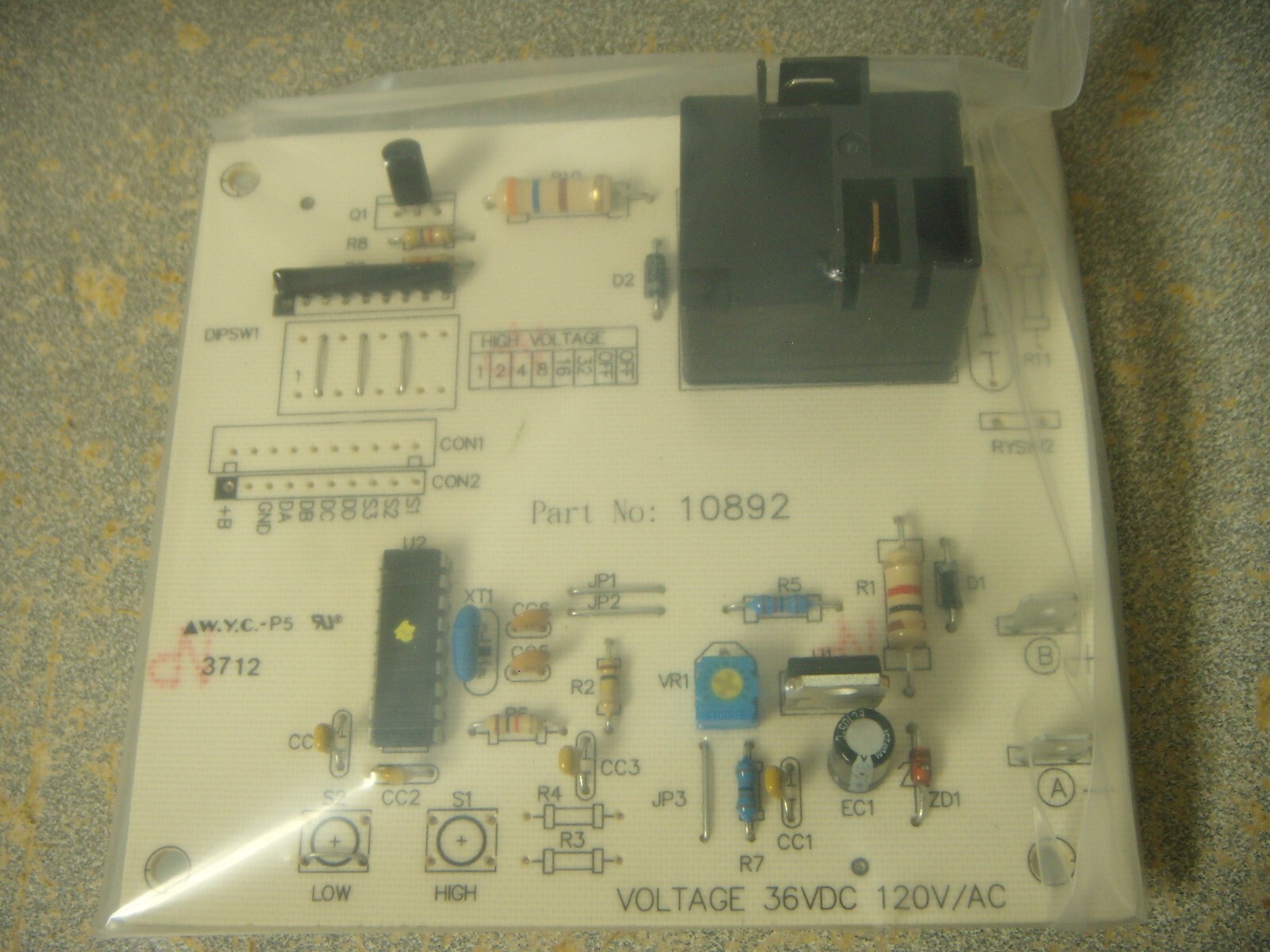 Picture 1 of 2