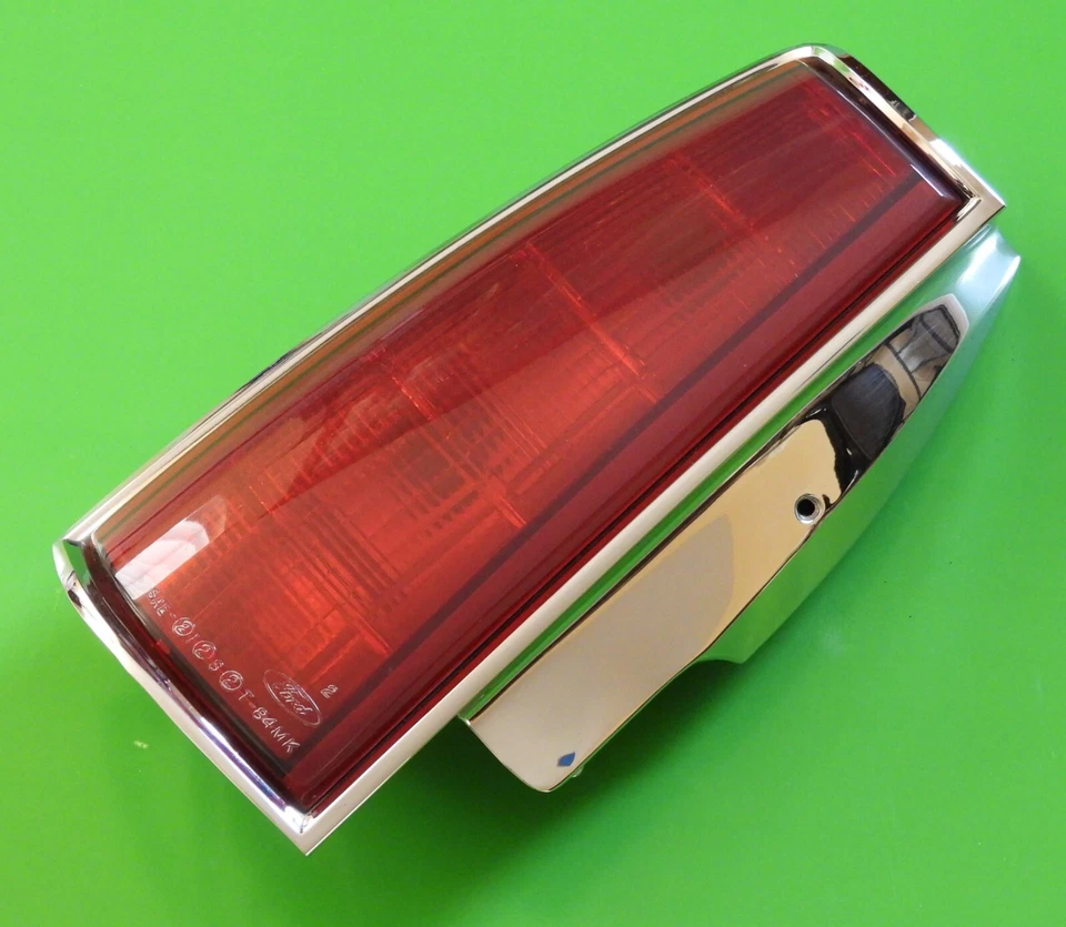 Conjunto de luz trasera Lincoln Mark VII 1984-92 OEM - IZQUIERDA - ¡MUY BONITO!! Foto 4 de 4