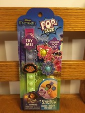POP-EEZE Disney Encanto Children's Bracelet Activity Tara Toy Corporation