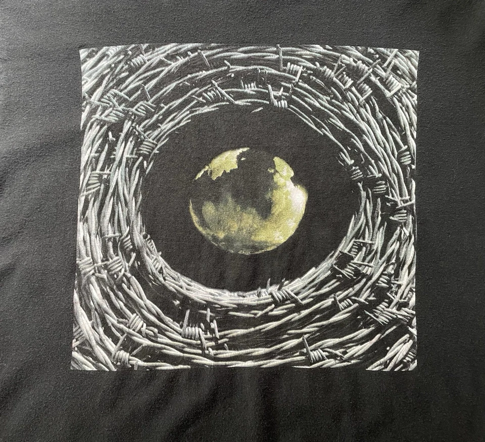 Umphrey’s Mcgee Vintage Mantis Album T-shirt - Image 2 of 4