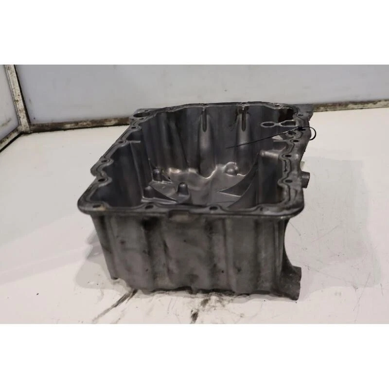 COPPA OLIO PER VOLKSWAGEN UP! (11-16) 1.0 12V (55KW) BER. 5P/B/999CC 2011 - Imagem 4 de 4