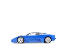 AUTOart Signature 1:18 Bugatti EB110 GT in Blu Bugatti