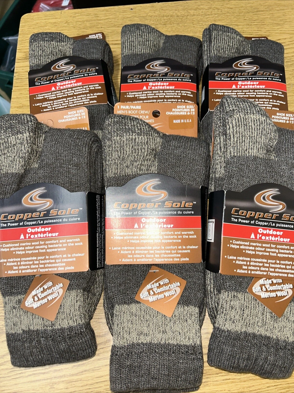OUTDOOR THERMAL Boot Crew COPPER SOLE SOCKS MERINO WOOL Large 6 pack Gray Brown
Opens in a new windo